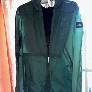 ALO Yoga women Dark Green Windbreaker